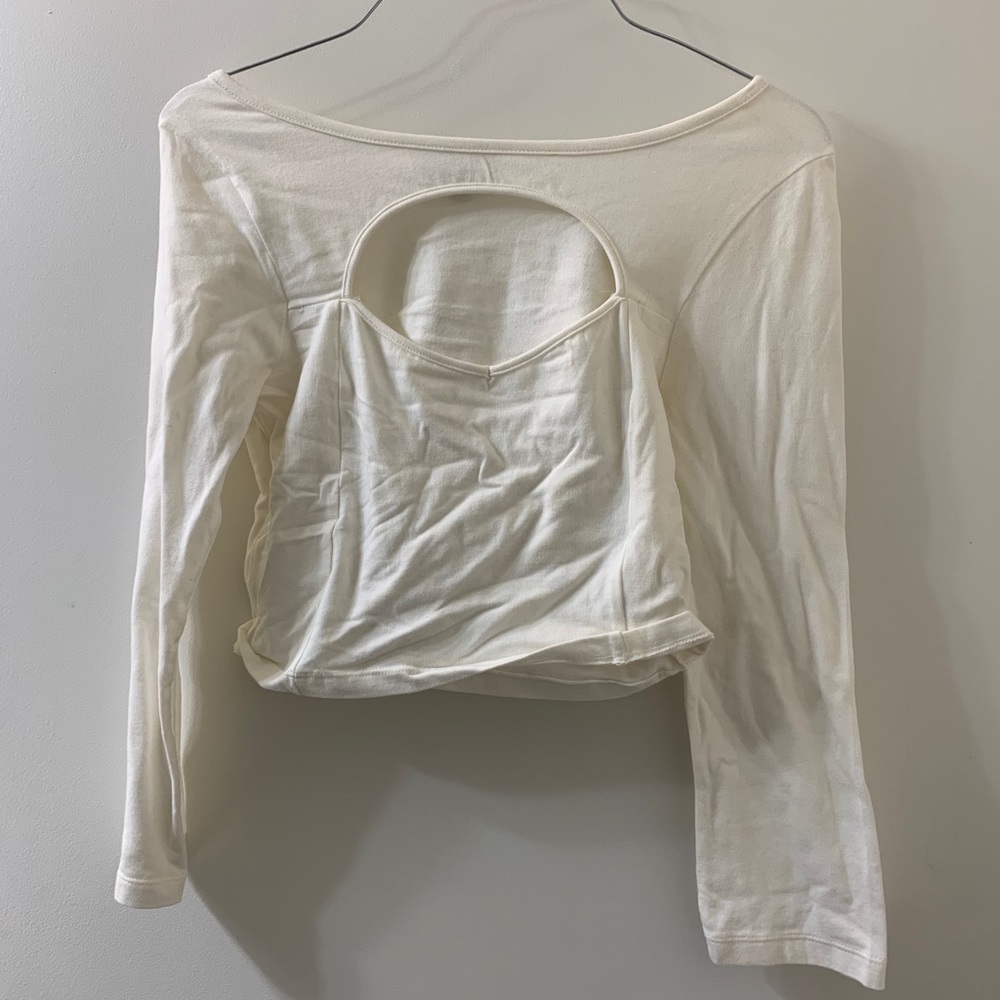 White crop top